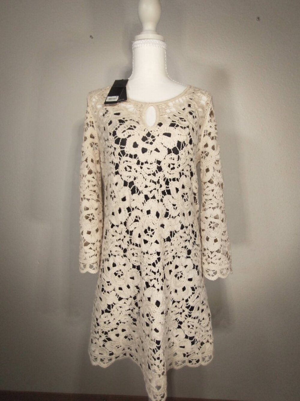 NWT BCBGMAXAZRIA Tianya Crochet Mini Dress S Cream Resort Beach Cover Up Boho